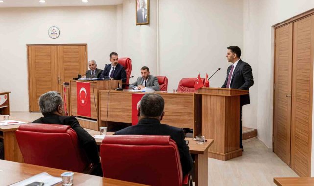 Erzincan İl Özel İdaresi Genel Sekreteri Mehmet Emre Canpolat, İl Genel Mec...