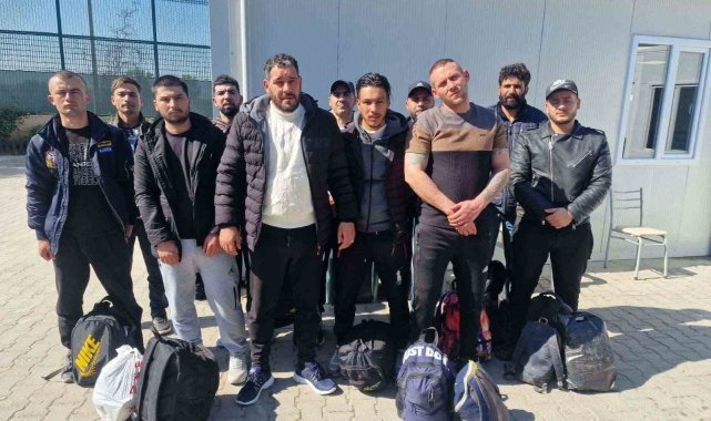 Edirne İl Jandarma Komutanlığı ekipleri tarafından yapılan denetimlerde 16 ...