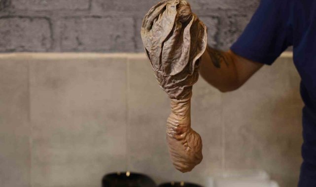 Kurban Bayramı Türkiye'de sakatatın başkenti Adana'ya yaradı. Sakat...