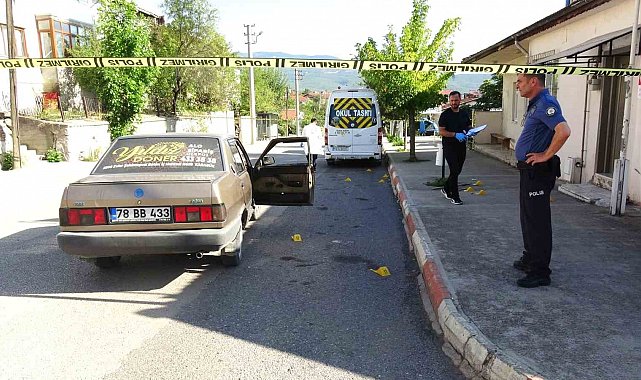 Karabük'te bıçaklı kavga: 2 yaralı