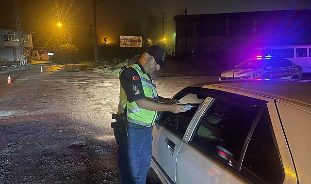 Zonguldak'ta emniyet ve jandarma ekiplerinin yoğun denetimleri sürüyor