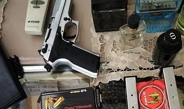 12 ayrı suçtan yakalanması bulunuyordu, evinde operasyonla yakalandı
