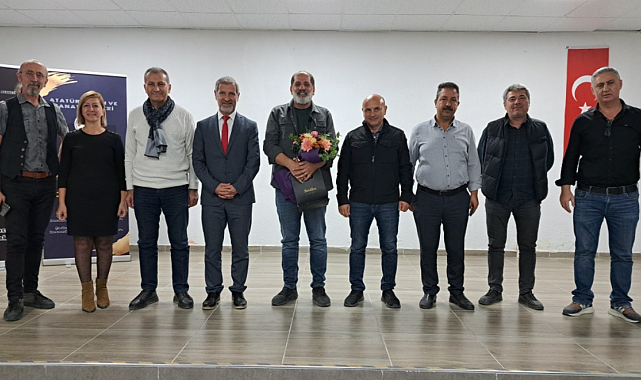 Ressam Kadir Ablak Yalova'da Bilsem'in konuğu oldu