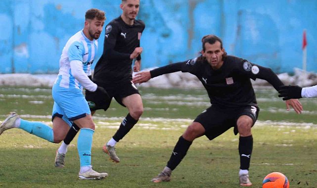 TFF 3. Lig: Pazarspor: 0 - Ayvalıkgücü Belediyespor: 0