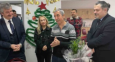 39 yıllık hizmetliye unutamayacağı veda töreni düzenlediler