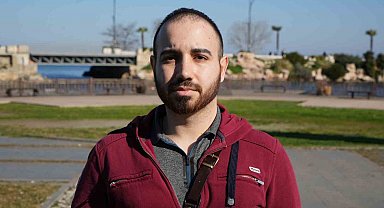 'Kargocu' kılığındaki şahsa 60 bin TL'lik tabletini kaptıran öğrenci yardım bekliyor