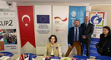 AB Komisyonu üyesi Lahbib: "Herkesin geri dönüşünü destekleyen, güvenli ve kapsayıcı bir Suriye olmalı"