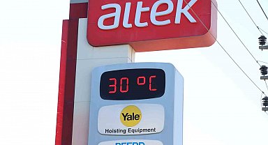 Adana'da termometreler 30 dereceyi gösterdi