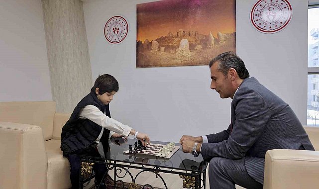 Adıyamanlı santranç sporcusu milli takıma seçildi
