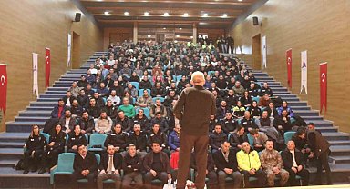 Ağrı Emniyet Müdürlüğü'nde "Polis Teşkilatına Öfke Kontrolü ve Stres Yönetimi" semineri