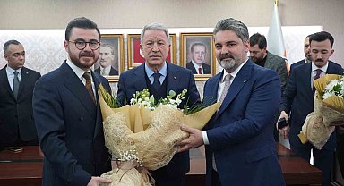 AK Parti Kayseri'de bayrak değişimi