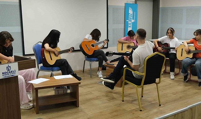 Akademi liselerinde 13 bin 502 öğrenciye eğitim