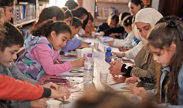 Alanya'da Çocuk Kütüphanesi'nde öğrenciler için tam mesai