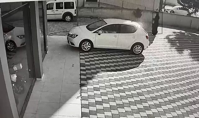 Altın ve para hırsızı 30 kamera görüntüsü incelenerek yakalandı