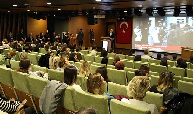 Anne-bebek sağlığının korunması ve geliştirilmesi amacıyla 'Normal Doğum Sempozyumu' düzenlendi