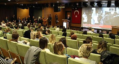 Anne-bebek sağlığının korunması ve geliştirilmesi amacıyla 'Normal Doğum Sempozyumu' düzenlendi