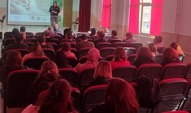 Anneler uyuşturucu ile mücadele konusunda bilinçlendiriliyor