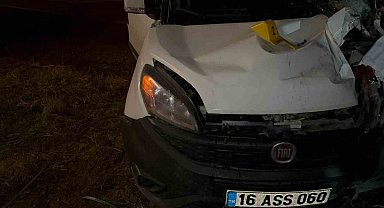 Arıza yapan aracının başında beklerken bir başka aracın çarpması sonucu öldü