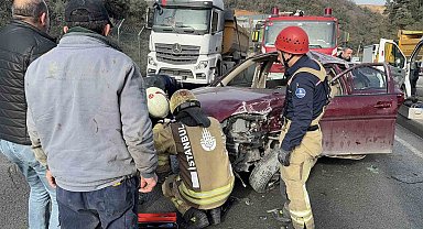 Arnavutköy'de otomobil takla attı: Sürücü ağır yaralandı