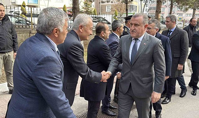 Bakan Bak: "860 yurdumuzda 980 bin gencimize barınma imkânı sağlıyoruz"