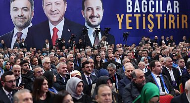 Bakan Kacır: "Biz hizmet aşkıyla siyaset yapanlarız, durmak duraksamak bilmeyiz"