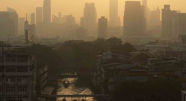 Bangkok'ta hava kirliliğini azaltmak için ulaşım ücretsiz olacak