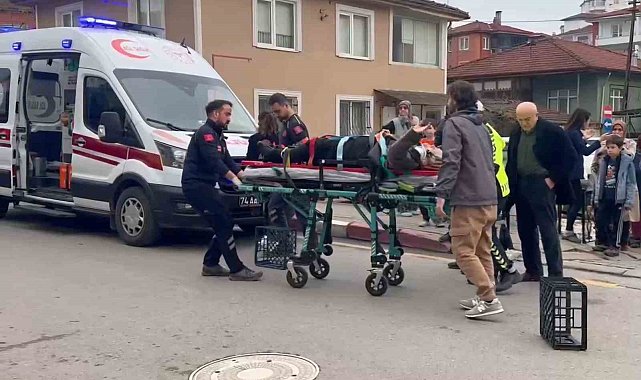 Bartın'da motosiklet yaya çarptı: 1 yaralı