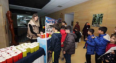 Başkan Aras'tan öğrencilere 'Karne' hediyesi