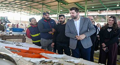 Başkan Boltaç, Kırklarsırtı Pazarında esnaf ve vatandaşlarla buluştu