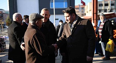 Başkan Çırpanoğlu'ndan pazar esnafına ziyaret