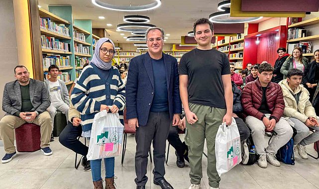 Başkan Özdoğan: "Gençlerimizin eğitim yolculuğunda yanındayız"