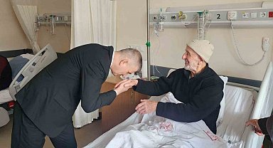 Başkan Sezer hastalarla bir araya geldi