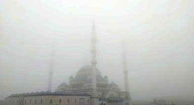 Başkent'te sis etkili oldu