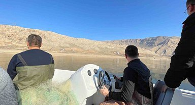 Batman'da 2 bin metre hayalet ağ toplandı