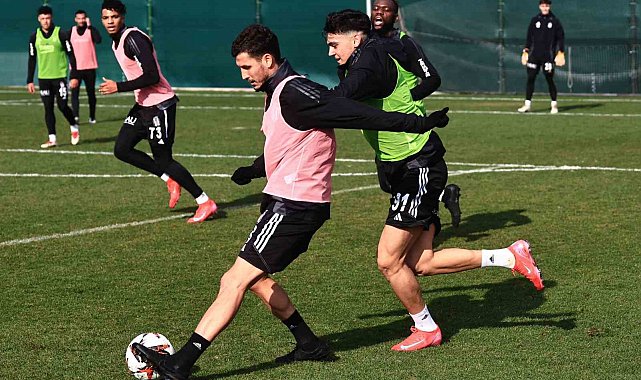 Beşiktaş'ta Ole Gunnar Solskjaer, ilk antrenmanına çıktı