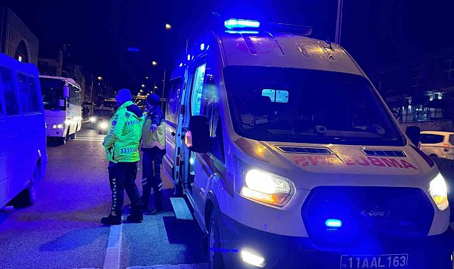 Bilecik'te otomobil ile motosiklet çarpıştı: 1 yaralı