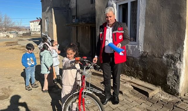 Bingöl'de başarılı öğrenciler ödüllendirildi