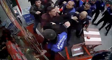 Bornova'da zabıta ile esnaf arasında 'işgaliye' kavgası