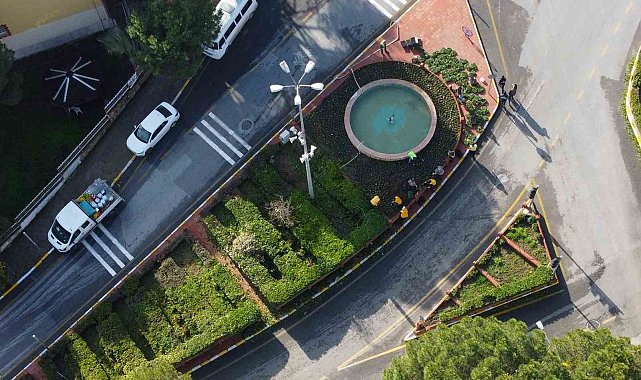 Bozdoğan'da mevsimlik çiçeklerin dikimi yapıldı