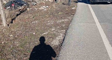 Burdur'da kontrolden çıkan otomobil şarampole devrildi: 1 yaralı