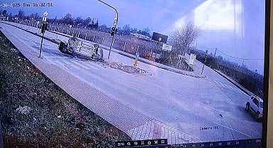 Bursa'da kaza yapan tır alev aldı: 1 ölü, 1 yaralı