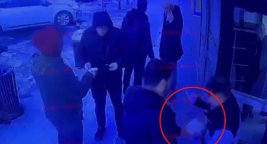 Büyük İstanbul Otogarı'nda şüpheli 2 yolcunun üzerinden sahte 98 bin 500 dolar çıktı