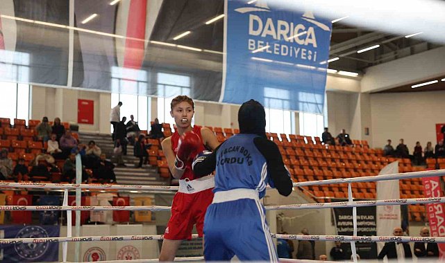 Büyük Kadınlar Türkiye Boks Şampiyonası başladı