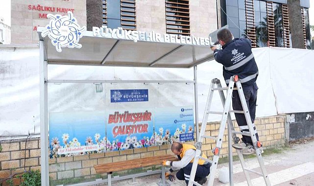 Büyükşehir, Kuşadası'nda çalışmalarını sürdürüyor