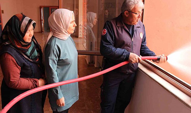 Büyükşehir personeline yangın eğitimi