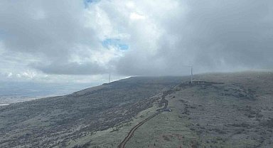 Büyükşehirin dev RES yatırımında 3 türbinin mekanik montajları tamamlandı