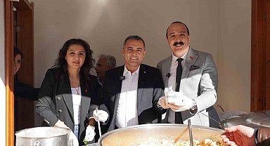 Çandır Fasulyesi Şenliği'nde vatandaşlara piyaz ikramı