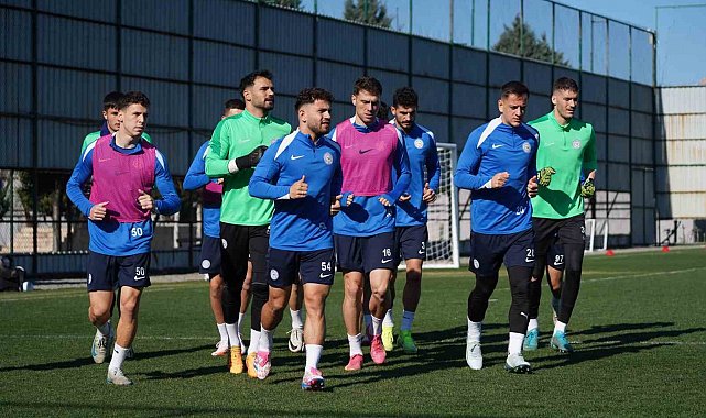 Çaykur Rizespor Fenerbahçe hazırlıklarına başladı