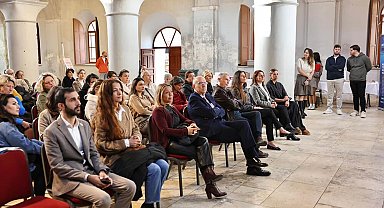 Çeşme'de kadın sağlığı ve menopoz semineri