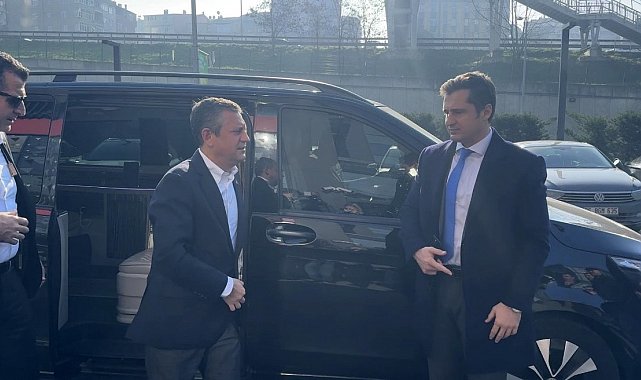 CHP Genel Başkanı Özgür Özel, Olağanüstü Parti Meclisi Toplantısı'na katıldı